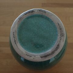 ベトナム雑貨　バッチャン焼き　青磁　花瓶 　フラワーベースの画像