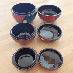 新品未使用　ベトナム　漆塗り　蓋付きお椀　入れ子式3点の画像