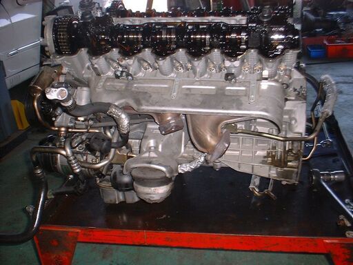 Mベンツー230SL-V12-リビルトエンジン制作販売