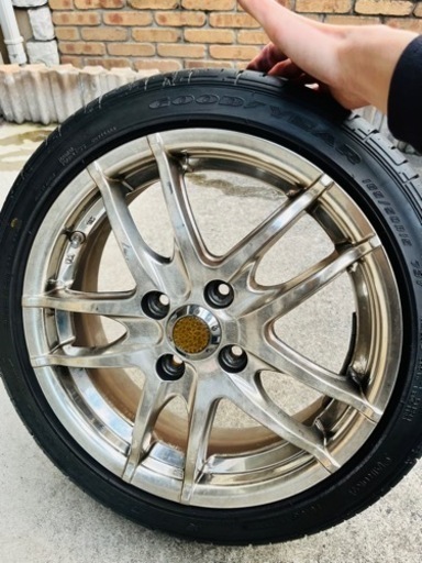 【取引中】タイヤホイールセット