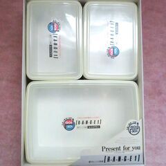 新品箱入り★電子レンジ対応容器の画像