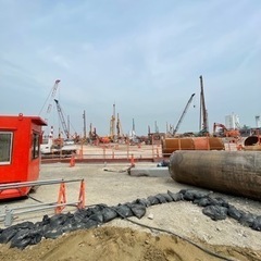 現場作業員及び重機オペ（幹部候補生）の画像