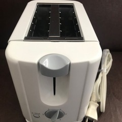 【新生活応援】☆ニトリ　ポップアップトースター　T801BNの画像