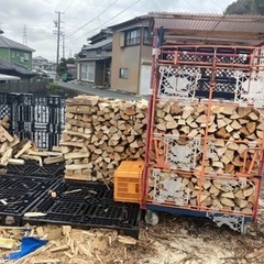 薪割り1立米12000円　下請けさん募集の画像