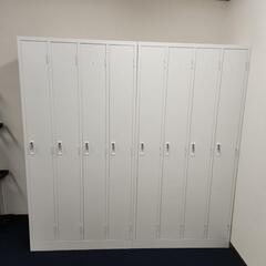 ロッカー4人用　鍵あります【オフィス用品お譲りします】