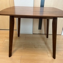 【値下げ！】ダイニングテーブル　3/3まで！！！の画像