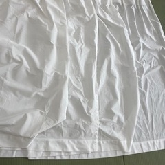 カーテンの画像