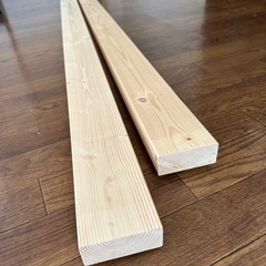 【2/28までの引渡しで特別価格 】木材2×4 230cm 2本