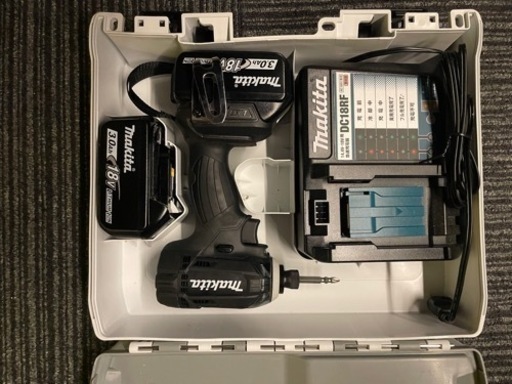 【売れました】マキタ インパクトドライバ TD149(18v)黒