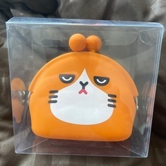 値下げました新品未使用シリコン素材のガマグチ型ネコ