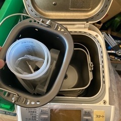 Panasonicホームベーカリー SD-BMS101の画像