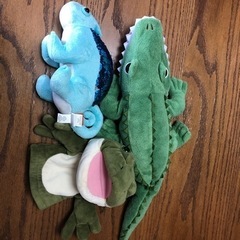 ぬいぐるみとハンドパペットのセット