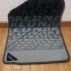 ダイハツ ネイキッド フロアマットの画像