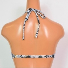 ROYAL PARTY ビジュー付きビキニの画像