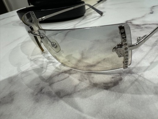 ヴェルサーチのサングラス掘り出し物です‼️‼️