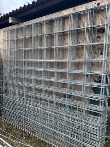 ワイヤーメッシュ