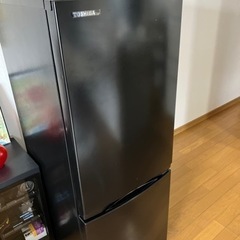 東芝冷蔵庫　153L 黒　2年未満
