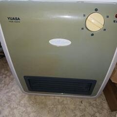 ユアサ　電気ストーブ