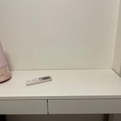 【取引中】LOWYA [幅101.6] 北欧家具 スチール脚 デスク 引き出し2杯の画像