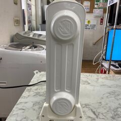 ▼値下げ▼オイルヒーター アイリスオーヤマ 2018年製 POH-505K 冬物家電 暖房器具 参考価格4,980円💳自社配送時🌟代引き可💳※現金、クレジット、スマホ決済対応※【3ヶ月保証★送料に設置込】の画像