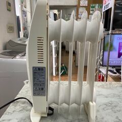 ▼値下げ▼オイルヒーター アイリスオーヤマ 2018年製 POH-505K 冬物家電 暖房器具 参考価格4,980円💳自社配送時🌟代引き可💳※現金、クレジット、スマホ決済対応※【3ヶ月保証★送料に設置込】の画像
