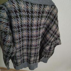 ニットカーディガンの画像