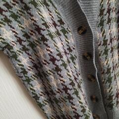 ニットカーディガンの画像