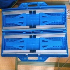 【8月末まで】キャンプ用折り畳みテーブルセットの画像