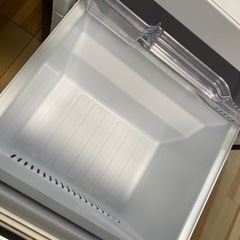 2015年製　三菱　冷蔵庫　146L  の画像