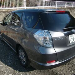 FitシャトルHV-2011年8月登録車 売りますの画像