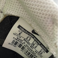 【free 差し上げます】NIKE スニーカー23cmの画像