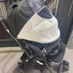 ミッキーマウス ベビーカーの画像