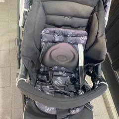 ミッキーマウス ベビーカーの画像