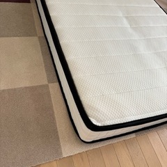 無料！！お引き取りいただける方限定！セミダブル　マットレス　中古　の画像