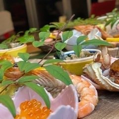 お昼お料理のオーダー、お料理運び、洗い物など。🍚の画像