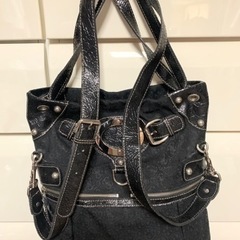 GUESS 2wayバッグの画像
