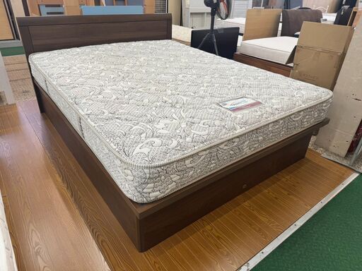 【愛品館八千代店】シモンズ　跳上式　クイーンベッド　レギュラー