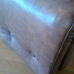 折りたたみ　座椅子　合成革 定価8800円の画像