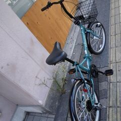 美品☆DESERTO[デゼルト]20吋 折り畳み自転車 外装6段/LEDオート/グリーンXブラックの画像