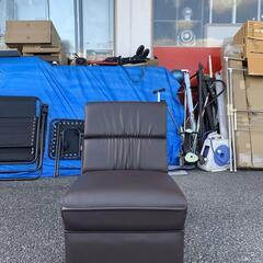 プリーダ 肘無しチェア RE-1051 ダークブラウン