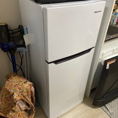 即決　冷蔵庫　2020年　直接に取り引き歓迎「受け渡し者予定」