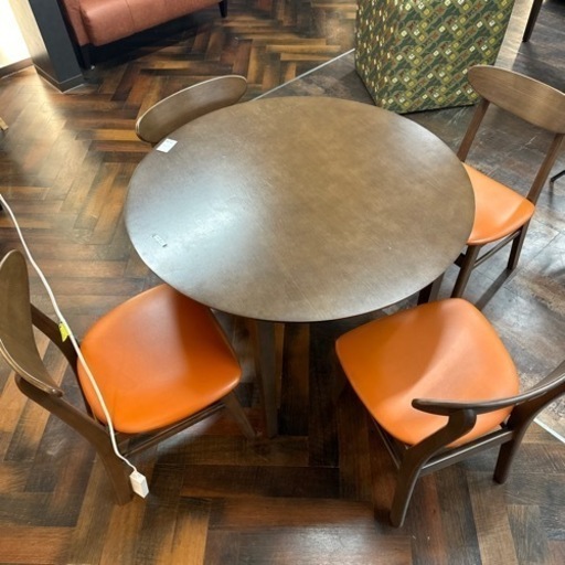 テーブル&椅子4set 15,000円