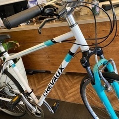 前後タイヤ・チューブ新品！】サスペンション付き 3×7速 700×28cクロス