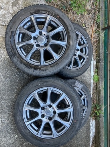 スタッドレスホイール付き　カッコいい