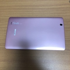 Androidタブレット（qua tab px ピンク）の画像