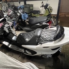 ヤマハ　マジェスティ250の画像