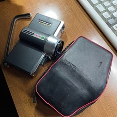 8ミリフィルムビデオカメラ（フジカ シングル8 AX100）ジャンク扱い　昭和レトロの画像