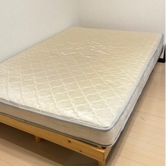 【決まりました】ダブルベッド　すのこフレームのみ