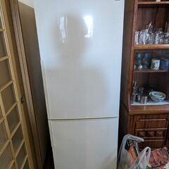2017年　シャープ　冷蔵庫の画像
