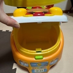 アンパンマンカーの画像